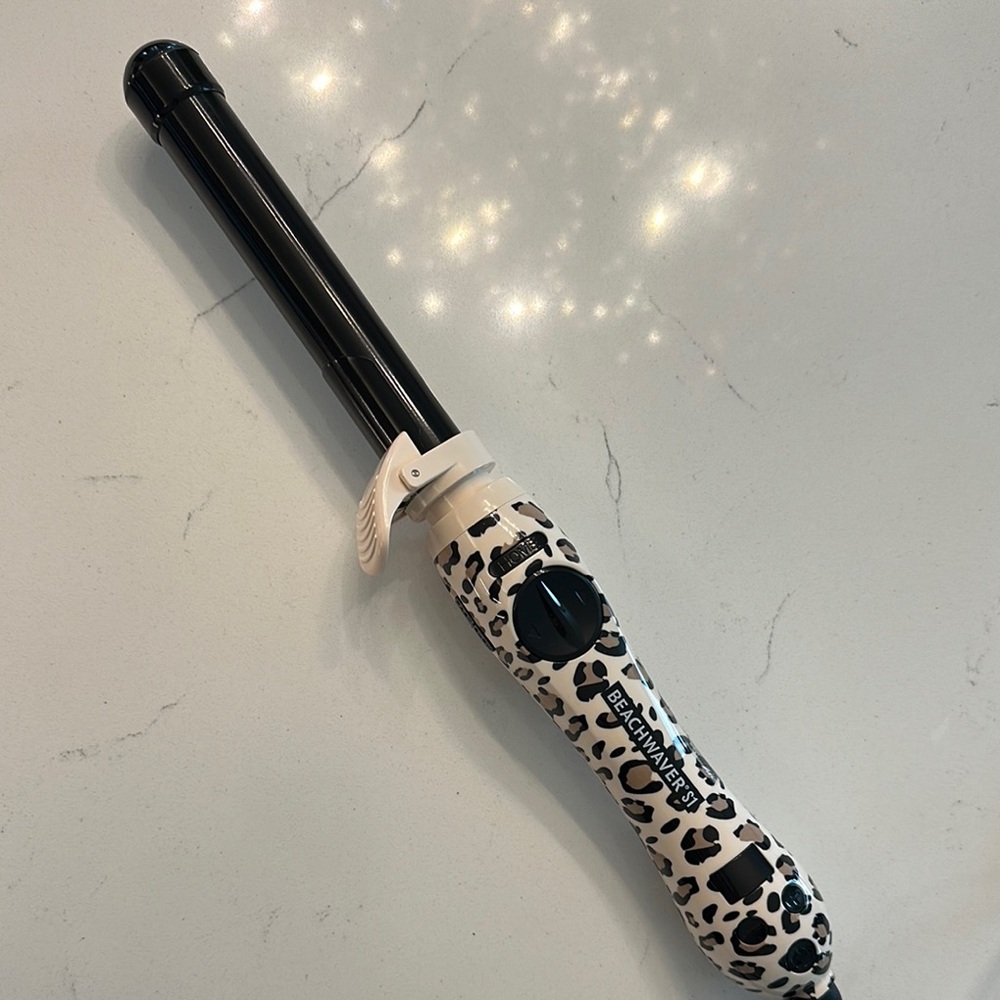 BedHead Leopard Print Curling Iron - Black and White